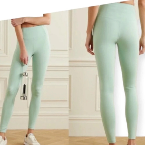 Girlfriend Collective Compressive High Rise  Leggings 28" in Mint Green Small - Picture 6 of 16